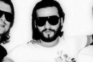 Swedish House Mafia Hd Wallpapers Hugging Each Other 3 Brothers ...