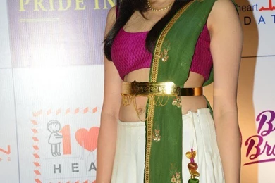 Bollywood Film Actress Adah Sharma New Hd Novelshow Photos,Mobile ...
