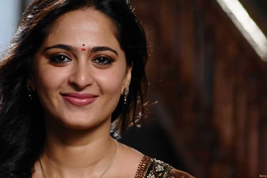 Anushka Shetty Natural Face Hd Wallpapers