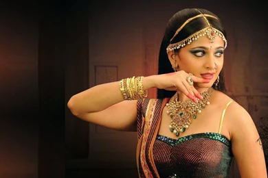 Wide Wallpapers Anushka Shetty Jewellery HD Wallpapers