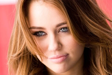 Miley Cyrus HD Desktop Wallpapers