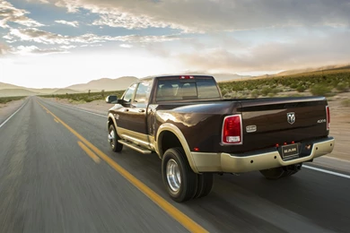 19 Dodge / Ram Trucks HD Wallpapers