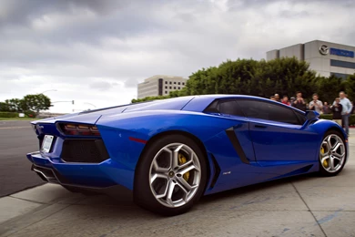 Lamborghini Aventador Pictures On HD Wallpapers.Only Model ...