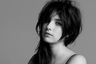 Girl Wallpapers Collection (33+)