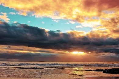 Peaceful Sea Free Desktop Backgrounds And Wallpapers