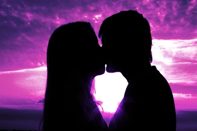 FONDO PANTALLA BESO DE AMOR