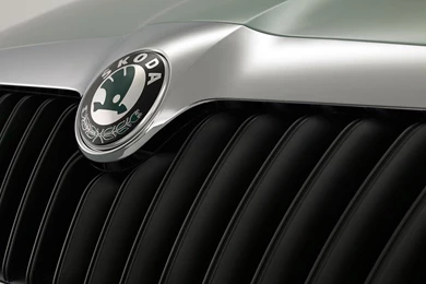 Skoda Octavia 2009 Front Logo Wide Hd Wallpapers   (