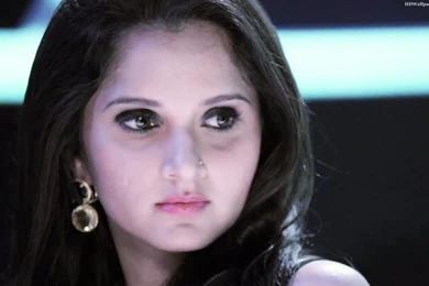 Download Free Sania Mirza Looking Gorgeous