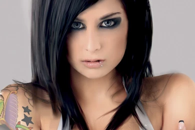 Download Brunettes Tattoos Wallpapers 1366x768