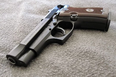 Pistols Guns Weapons Beretta 2231x1673 Wallpapers High Quality ...