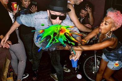 Stream: Wallpapers – Hesher