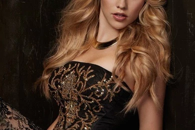 HD Claire Holt Wallpapers