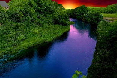 RED SUNSET WALLPAPER   (