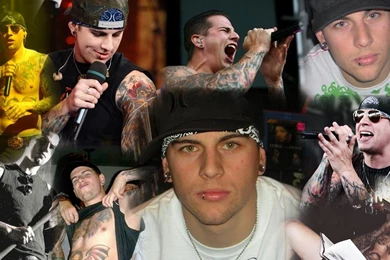 Browsing Wallpapers On DeviantArt