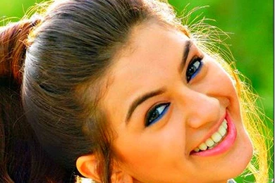 Download Hansika Motwani Bollywood Actress Stills, Hansika Motwani ...