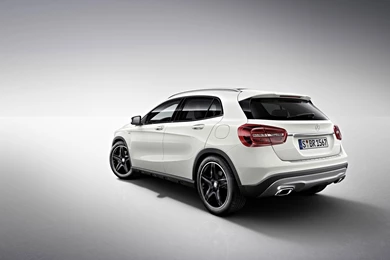 2014 Mercedes Benz GLA Edition 1 Wallpapers