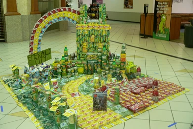 NAM's Art For The Hungry Sculptures On Display At Willowbrook Mall ...