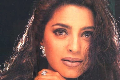 Juhi Chawla High Resolution Hd Wallpapers   Free Hd Wallpapers