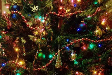 Peartreedesigns: Christmas Tree Desktop Backgrounds