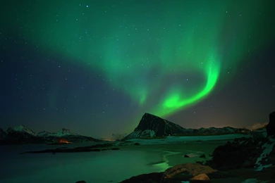 Beautiful And Brilliant Aurora High definition Desktop Wallpapers 7 ...