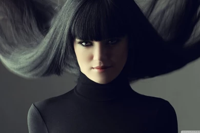 Brunette With Fringe Hairstyle HD Desktop Wallpapers : Widescreen ...