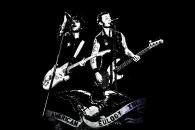 1st Step Billie Joe, Mike Dirnt And The Eagle.   Green Day ...