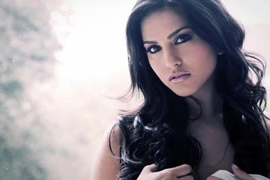 13 Sunny Leone HD Wallpapers