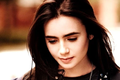 Lily Collins Wallpapers