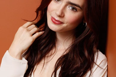Lily Collins Photo, Pics, Wallpapers   Photo