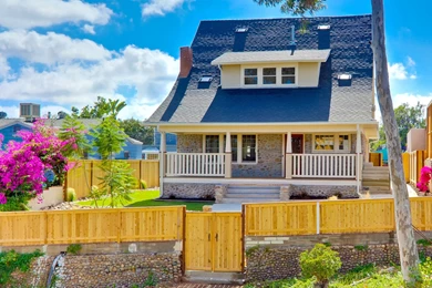 Little House With Garden Wallpapers