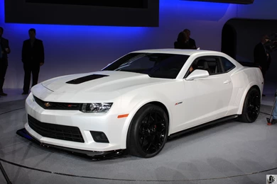 Chevrolet Camaro Z28 Wallpapers   Johnywheels.com