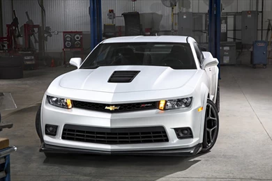 1  Chevrolet Camaro Z28 2014.jpg