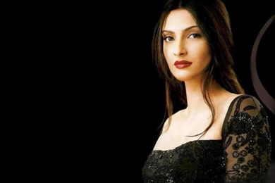 Sonam Kapoor Hot Wallpapers