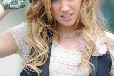 Katie Cassidy Photo, Pics, Wallpapers   Photo