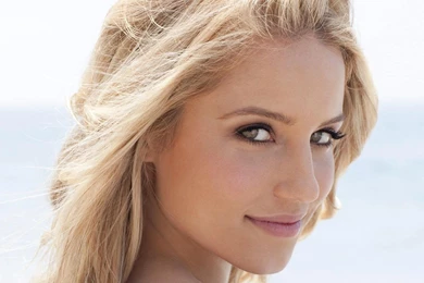 Dianna Agron Wallpapers