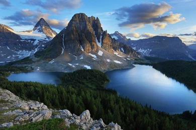Mountains woods live wallpaper for mac 1024x768.jpg