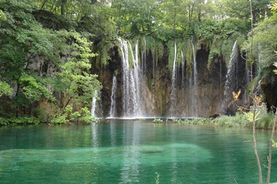 Waterfalls Wallpapers Nature Waterfall Wallpapers 737926