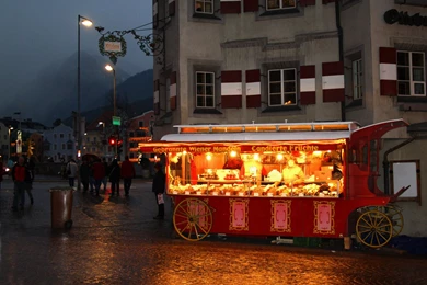 Wallpapers Vienna Christmas Market Caramel Nuts Innsbruck Austria ...