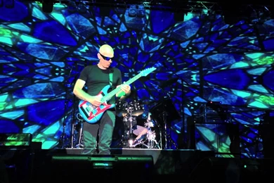 JOE SATRIANI Instrumental Rock Hard Heavy Metal Guitar Concert ...