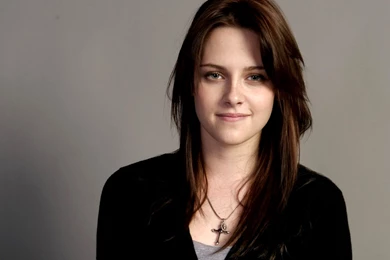 Kristen Stewart Sexy Wallpapers In HD   HDwallpaper4U.com