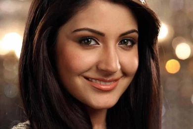 Download Free Latest HD Anushka Sharma Wallpapers