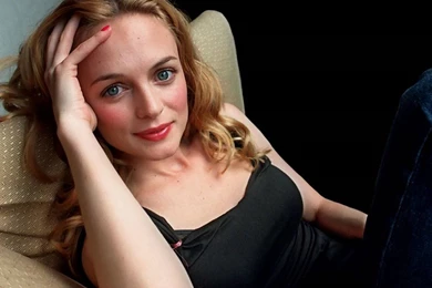 Heather Graham HD Desktop Wallpapers