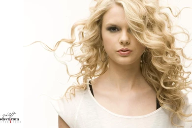 Download Blondes Women Wallpapers 1920x1080