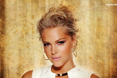 Photo Fresh Singer: Esti Ginzburg   Wallpapers Actress