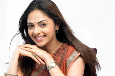 Richa Pallod Wallpapers   (1024x768) : Indya101.com