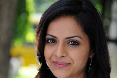 Richa Pallod Wallpapers   (1024x768) : Indya101.com