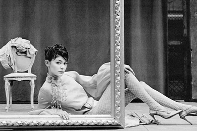 Audrey Tautou High Heels Grayscale