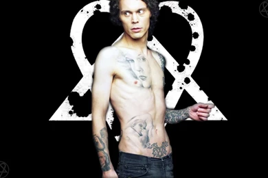 Browsing Wallpapers On DeviantArt