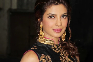 Lovely HD Wallpapers Of Priyanka Chopra Bollywood Actress