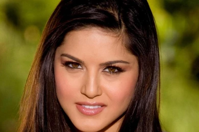 Leone S Without Dress Wallpapers Sunny Leone Bold Wallpapers Sunny ...